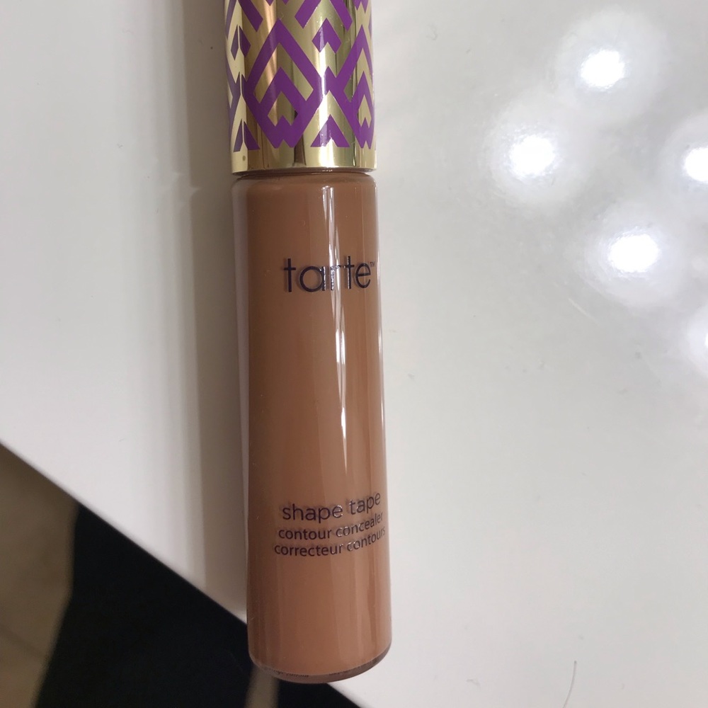 Tarte Shape Tap Contour Concealer